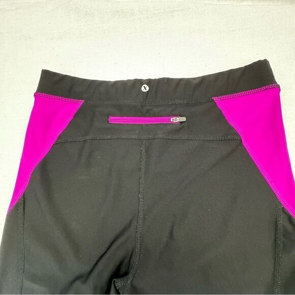 Xersion Fitted Athletic Shorts Black Back Pocket Zipper Biking Running SZ M - Picture 8 of 12